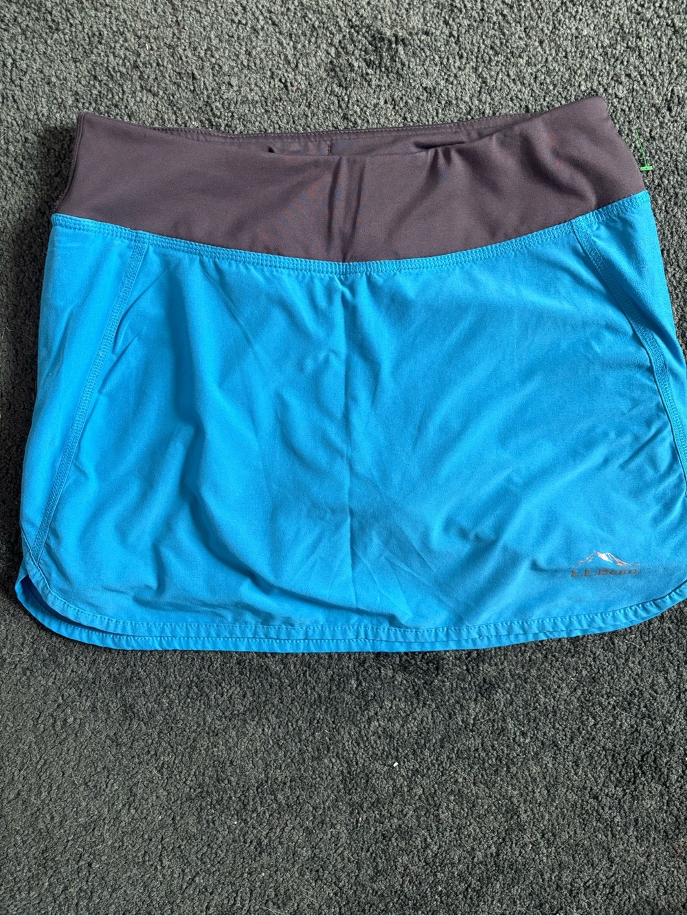 LL Bean skort